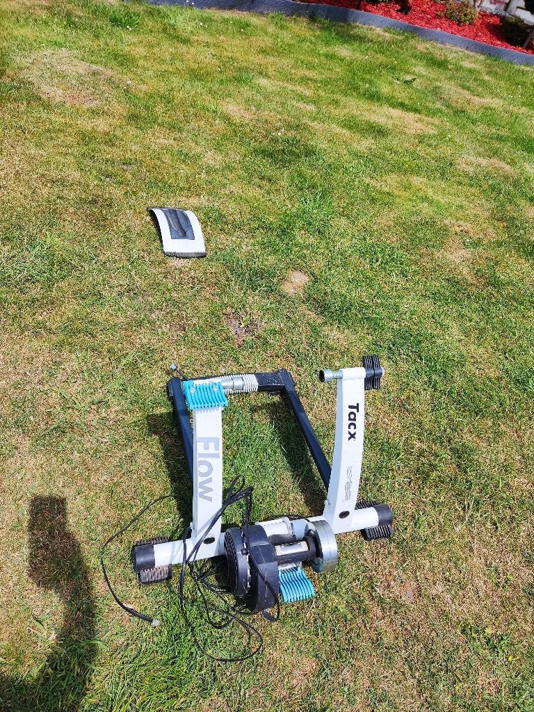 Entraîneur de vélo Tacx Flow (rouleaux), Enlèvement, Utilisé, Autres types