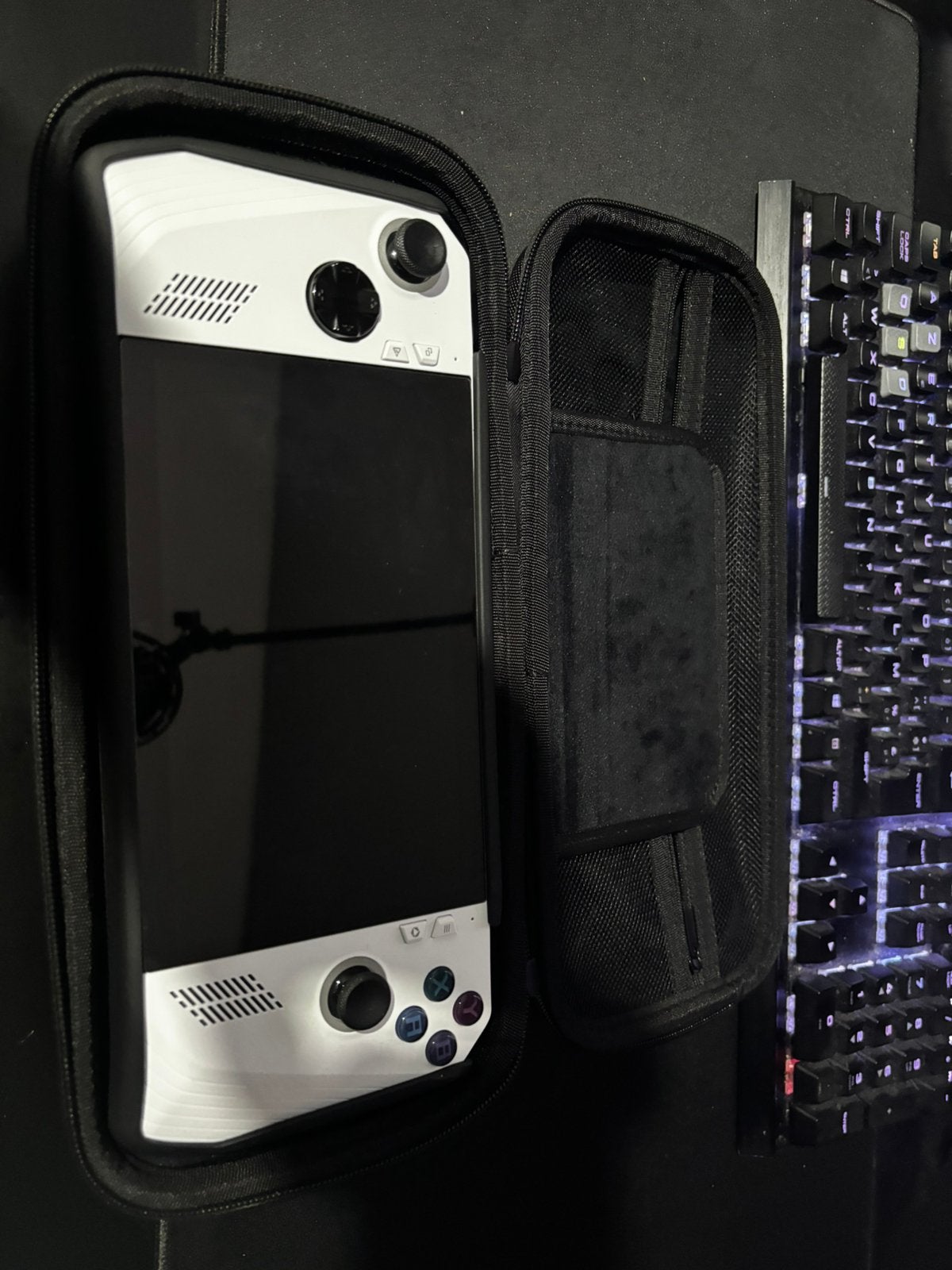 ASUS ROG Ally Z1 Extreme 512 GB – Zeer nette staat, Consoles de jeu & Jeux vidéo, Consoles de jeu | Autre, Comme neuf, ASUS, Enlèvement