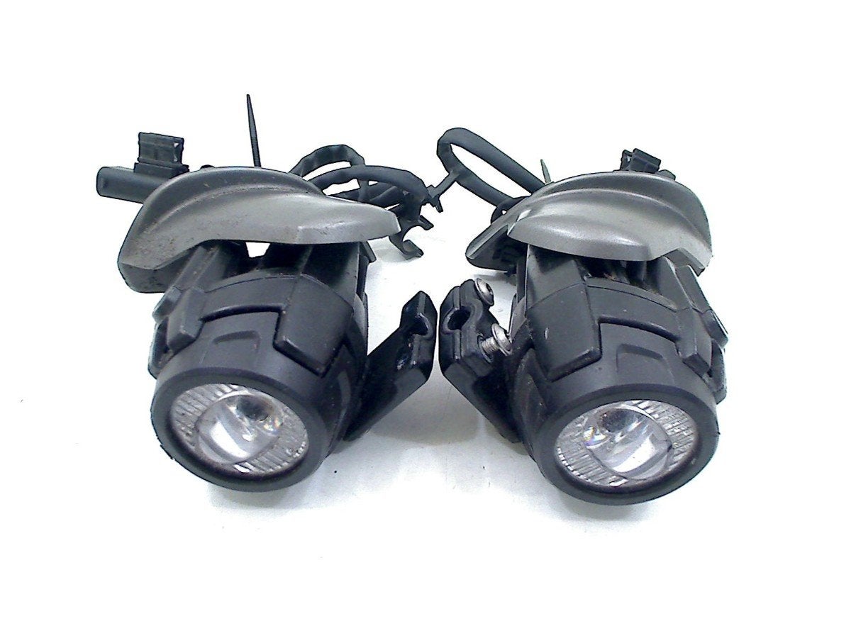 MISTLAMP BMW K 1600 GT + GTL (K1600GT K1600GTL K48), Dhr. S. di Majo, Gebruikt, Info@cama-motorparts.nl, P.J. Troelstraweg 8 8
3144 CX  MAASSLUIS, NL