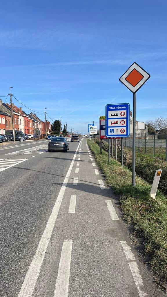 Terrain a loue plien chausse de mons 787 .1502 halle, Immo, Brussel