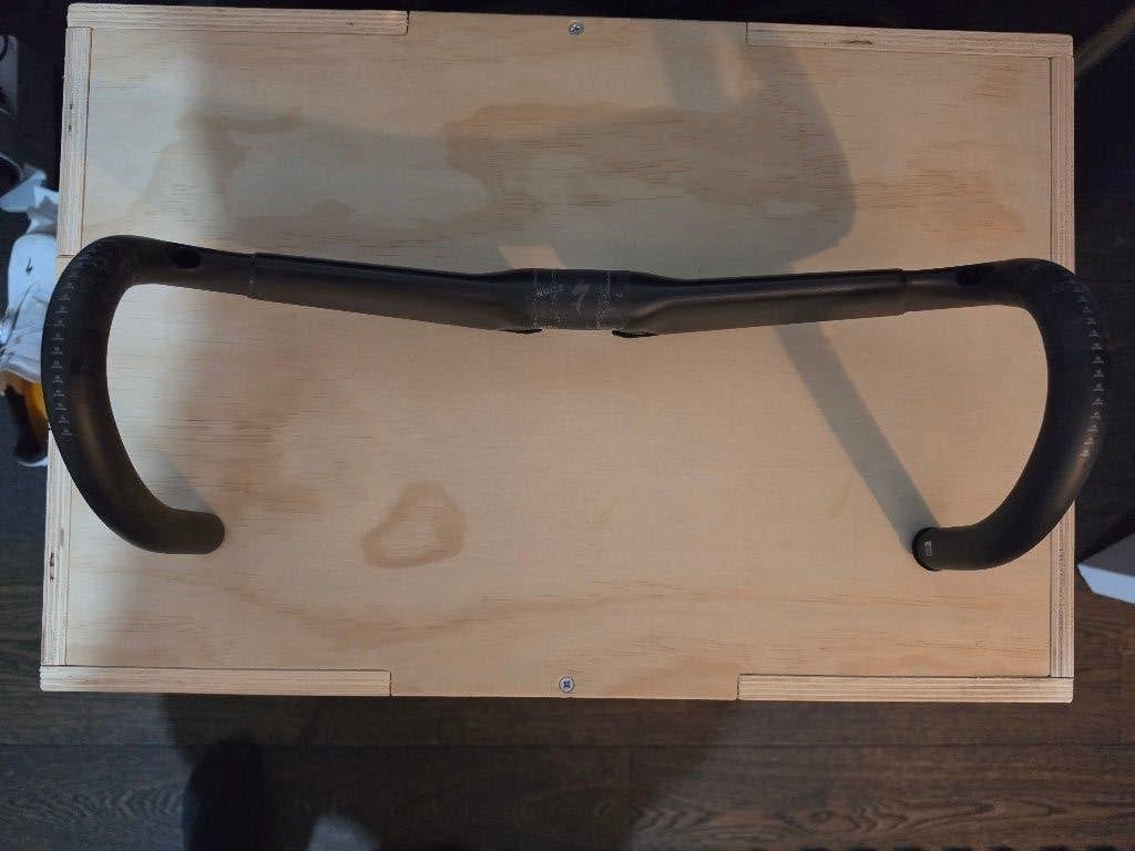Specialized – Roval Rapide Stuur 420mm met 100m stuurpen, Fietsen en Brommers, Fietsonderdelen, Specialized, Stuur, Ophalen of Verzenden