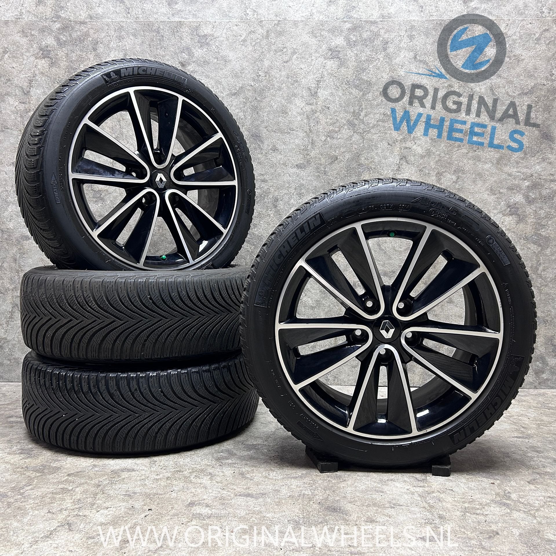 17 inch originele Bose velgen + winterbanden Renault Megane, Auto-onderdelen, Gebruikt, -, -, Banden en Velgen
