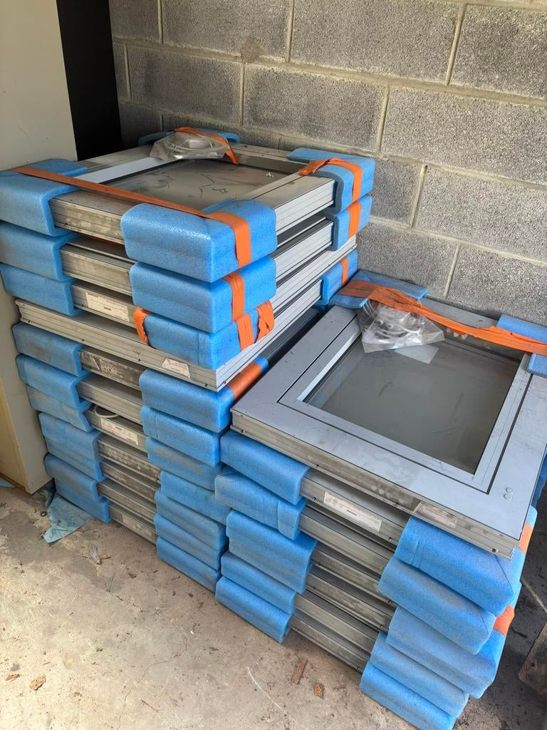 VELUX ANTI FEU, Ophalen, Nieuw, Overige typen, Veiligheidsglas