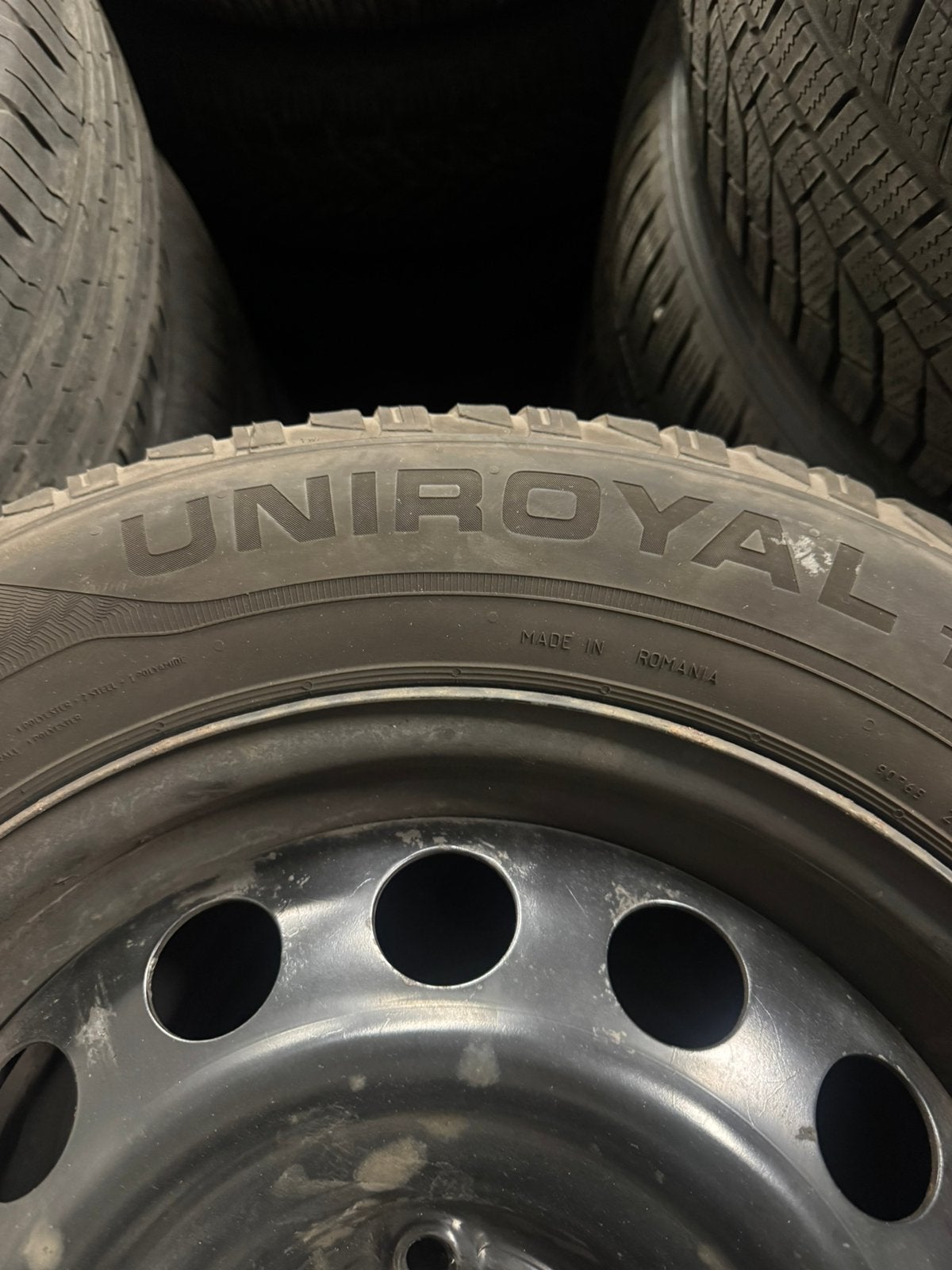 4 roues hiver Citroën Berlingo 16” 205/60 R16, Autos : Pièces & Accessoires, Pneus hiver, 16 pouces, Pneu(s), Enlèvement