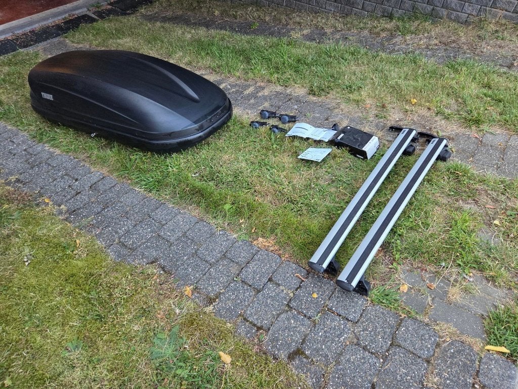 Coffre de toit THULE Pacific 200 +barres de toit et attaches, Enlèvement, Utilisé