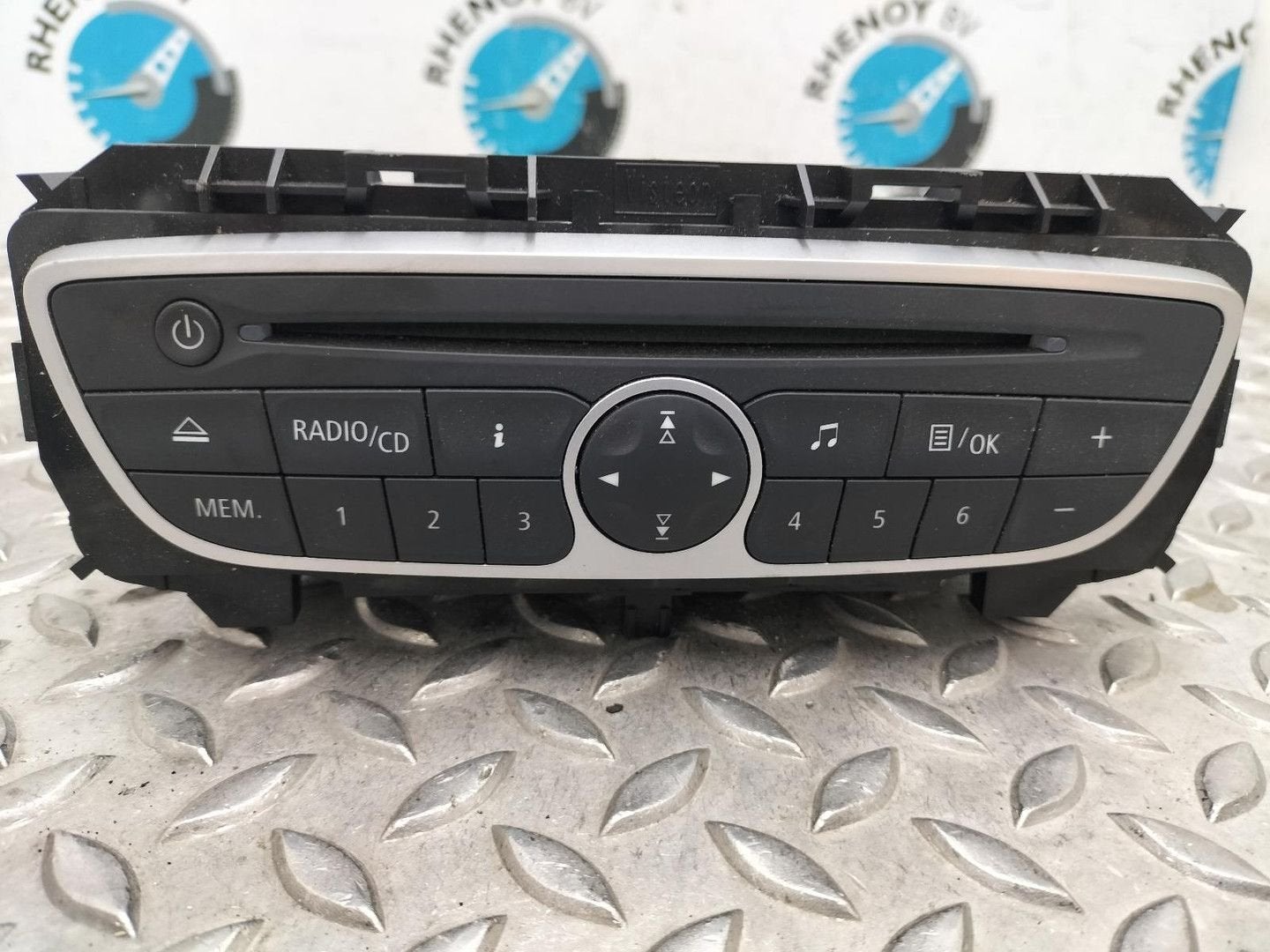 RENAULT TWINGO 1.2 16V Collection RADIO 281150031R 2012, Autos : Pièces & Accessoires, Enlèvement ou Envoi, Utilisé, ARN reconnu