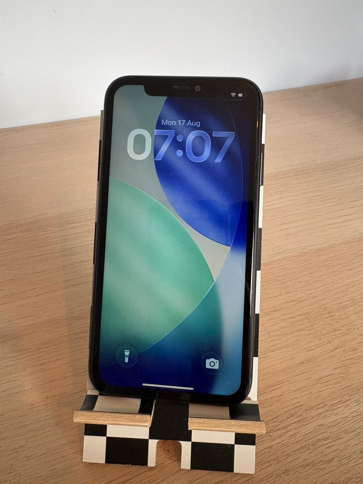 iPhone 11 64 Go, Enlèvement ou Envoi, Comme neuf, Noir
