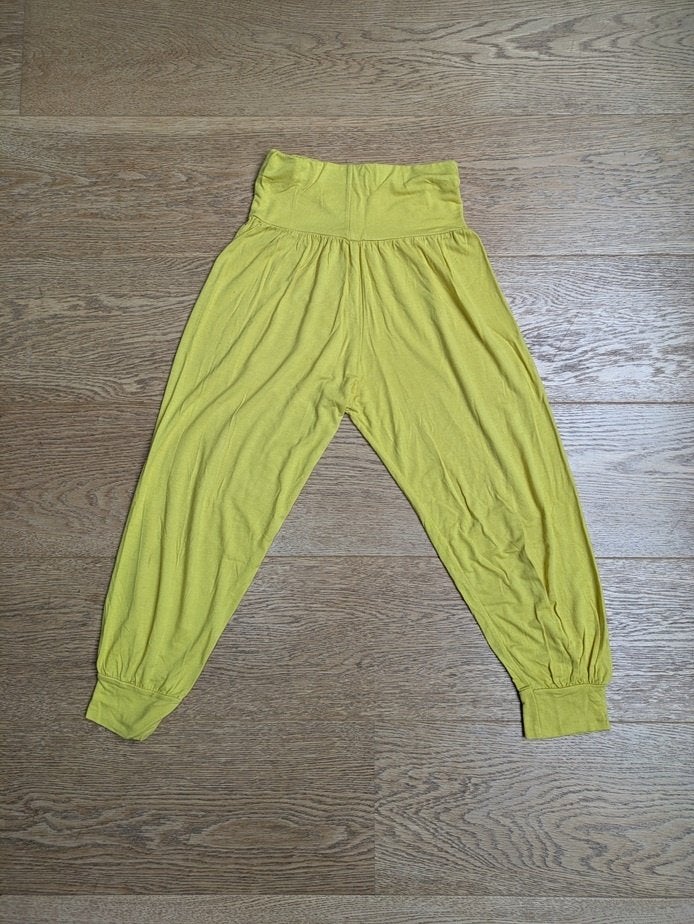 pantalon d'été / sarouel fille - taille 134 (9 ans), Enfants & Bébés, Enlèvement, Comme neuf, Fille, Pantalon