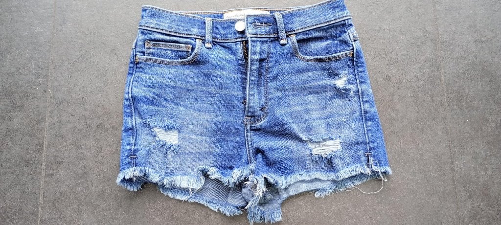 jeansshort Abercrombie and Fitch W25, Kort, Blauw, Ophalen of Verzenden, Zo goed als nieuw