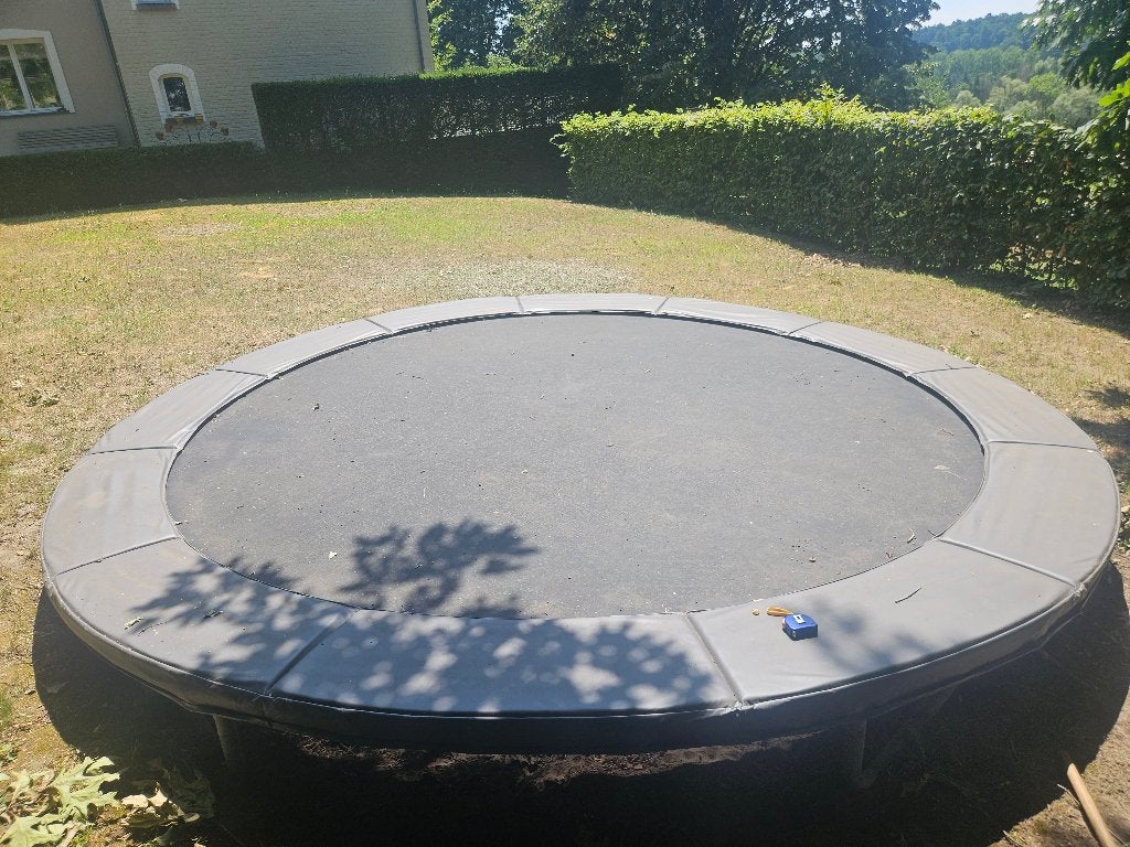 Trampoline 4m30 diameter - ingraaf of poten, Ophalen, Gebruikt