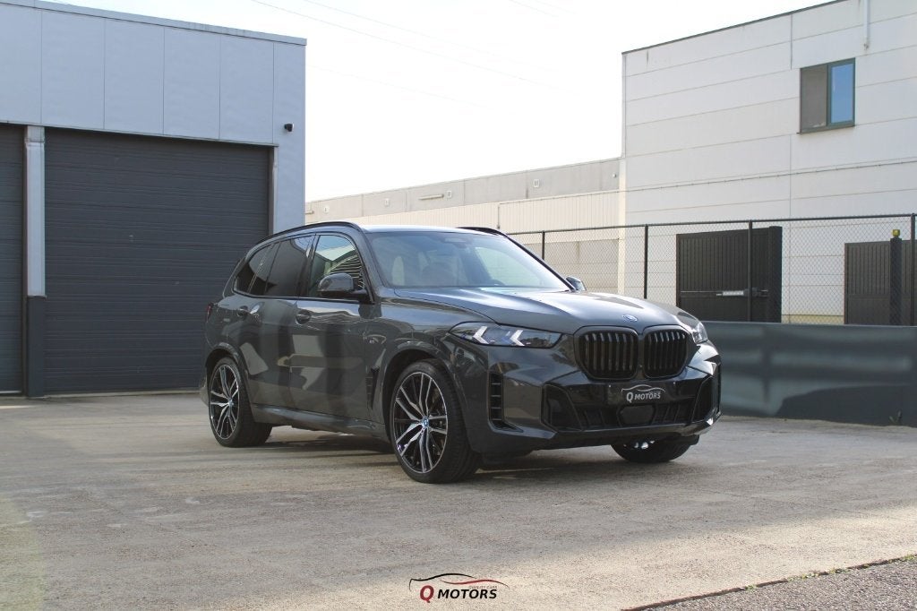 BMW X5 M/PHEV xDrive50e/LED/360/KEYLESS/HUD/ACC/HARMAN/BTW, Auto's, Automaat, Dealer onderhouden, https://public.car-pass.be/vhr/ca8d98f8-4e2f-40a6-9c14-f1d9f111f269