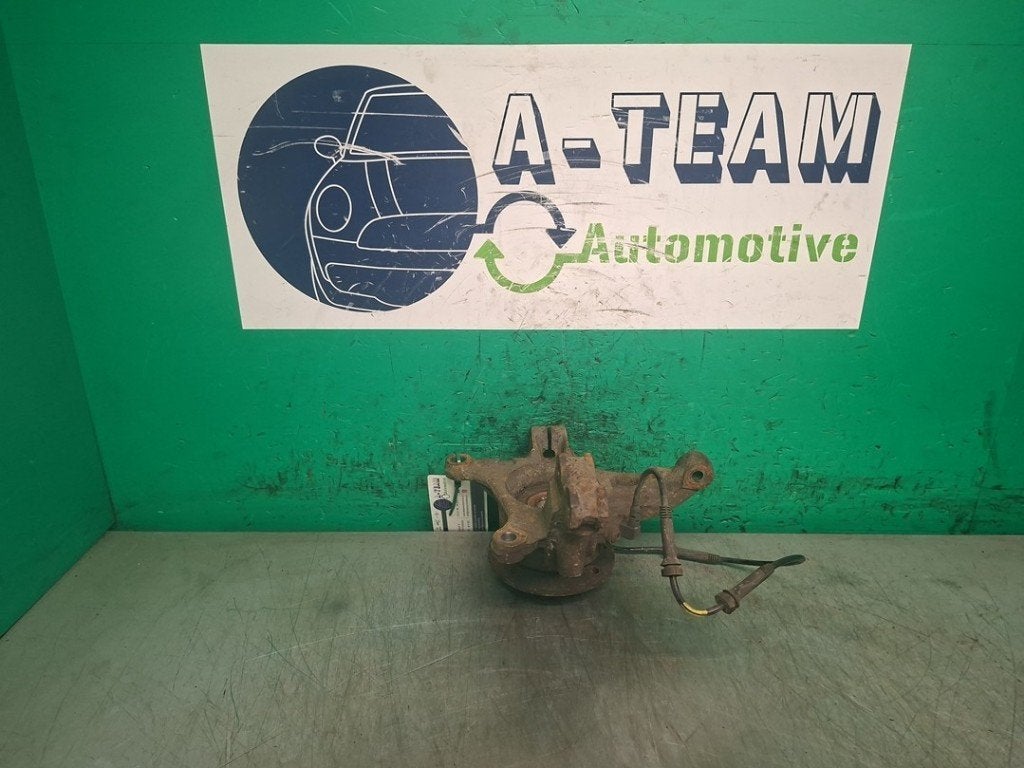 FUSEE AVANT GAUCHE Dacia Lodgy (JS / SD0J) (01-2012/-), Dacia, Renault Deutschland AG, Utilisé, Peter-Huppertz-Straße 5
51063  Köln, DE