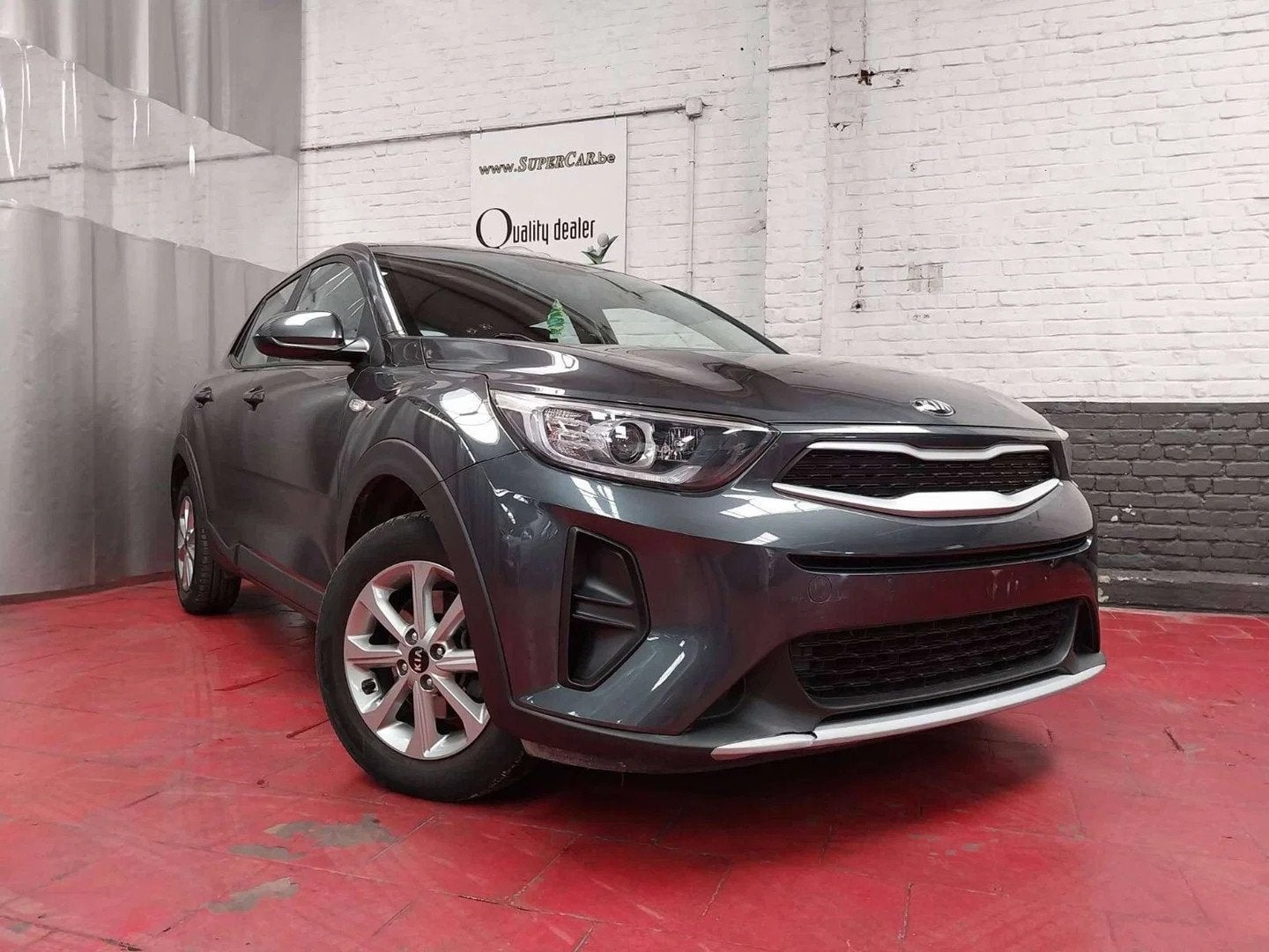 Kia Stonic 1.2i Easy IS *Camera*GPS*BLTH* ST/STP*262€ X 60, Autos, Kia, 1145 kg, Euro 6, Entreprise, Boîte manuelle