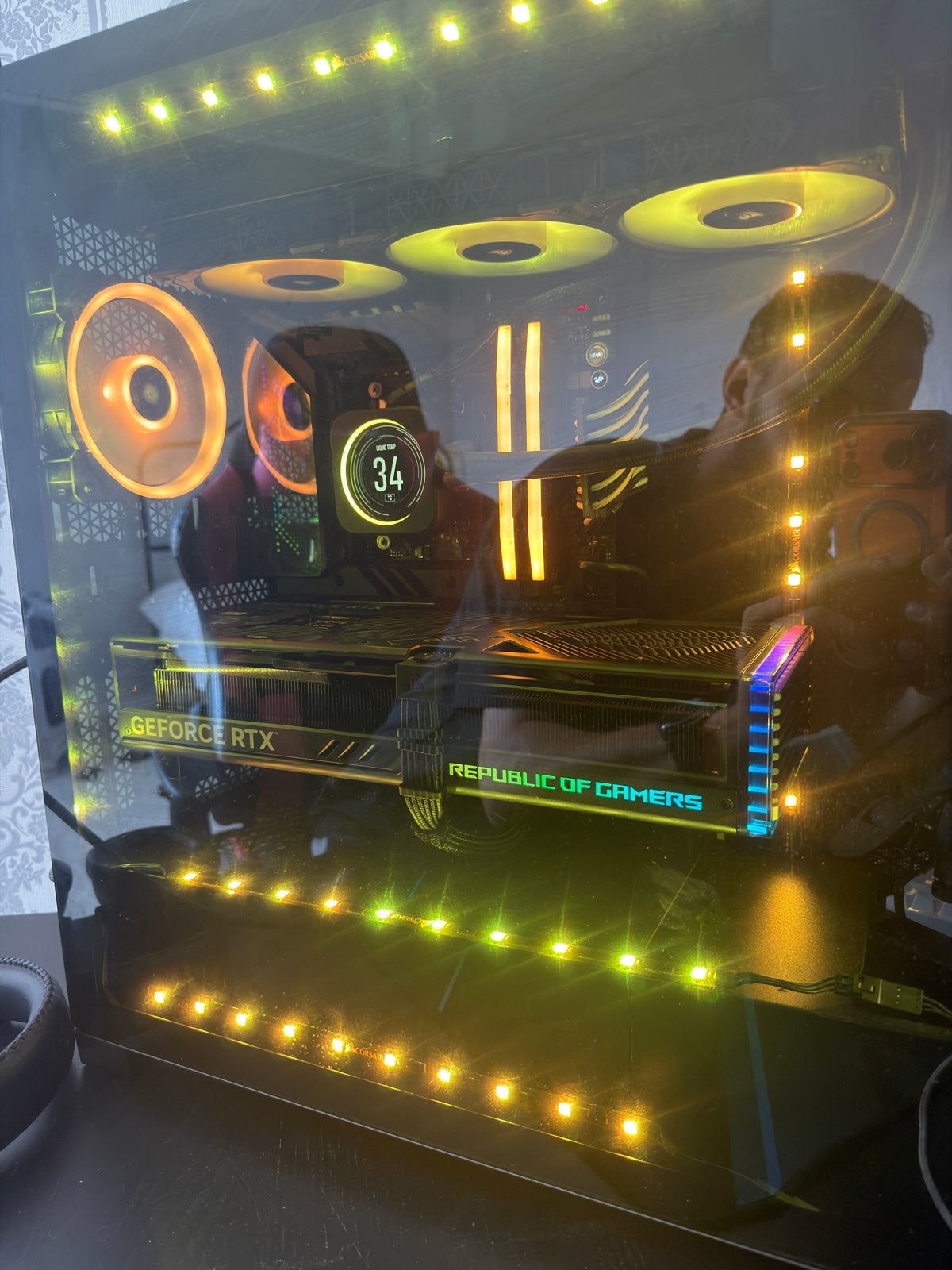 Ryzen 7 9800x3D - Rtx Rog 4080 Super - 1TB SSD - 32GB DDR5, Computers en Software, Desktop Pc's, 32 GB, Ophalen of Verzenden, Zo goed als nieuw