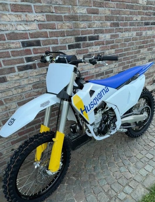 husqvarna 350 fc 2027 15 uur, Ophalen, Zo goed als nieuw