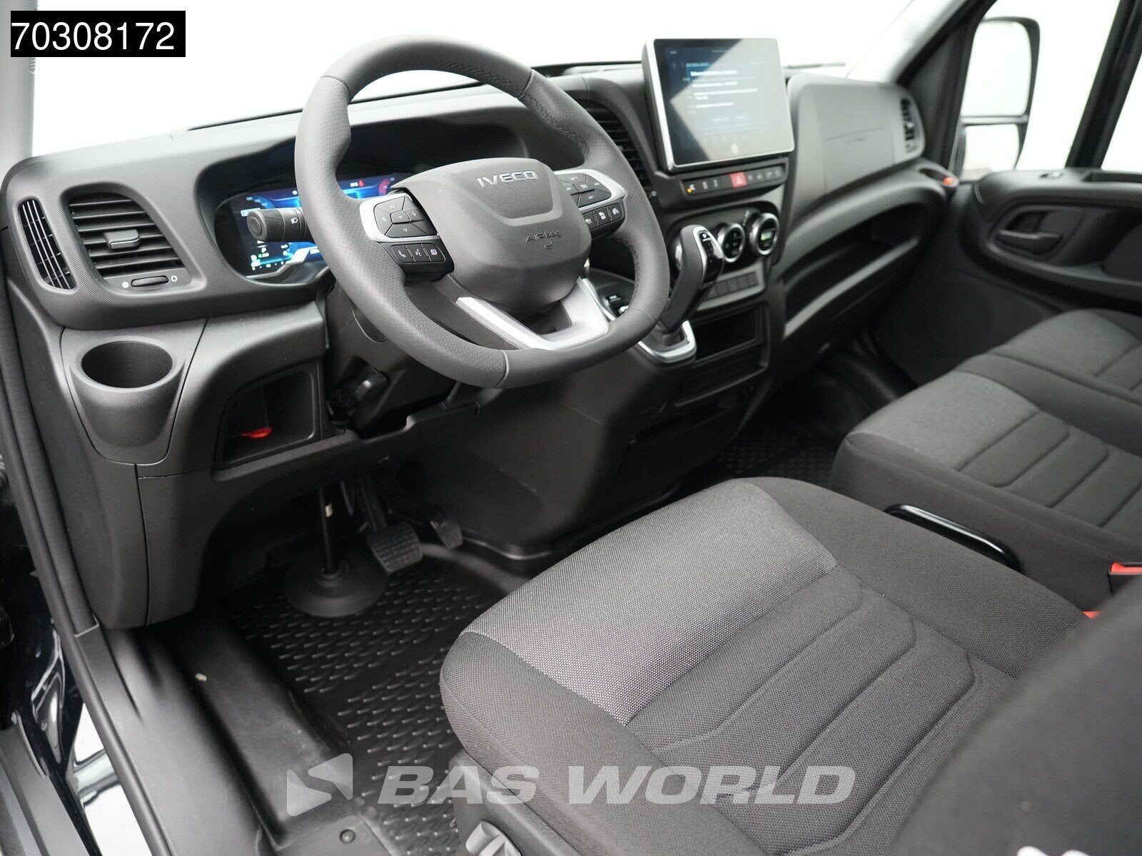 Iveco Daily 35S18 3.0L Automaat Laadklep 180PK Bakwagen ACC, Auto's, Automaat, Stof, Euro 6, 4 cilinders