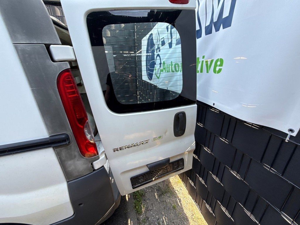 PORTE ARRIÈRE Renault Trafic New (FL) (01-2001/06-2014), Arrière, Renault, Utilisé, Peter-Huppertz-Straße 5
51063  Köln, DE
