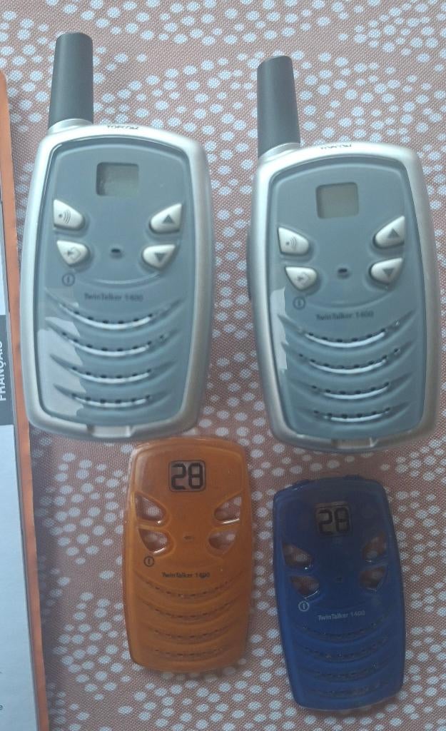 Lot de 2 Talkie-Walkie Topcom 1400, Télécoms, Talkie-walkie ou Walkie-talkie, Enlèvement ou Envoi, Avec clip de ceinture, Utilisé