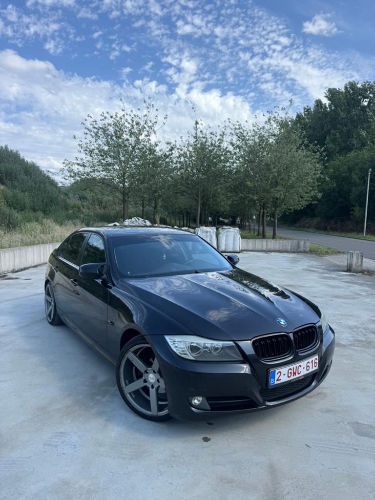 Bmw 318d, 100 kW, Achat, 4 portes, Boîte manuelle