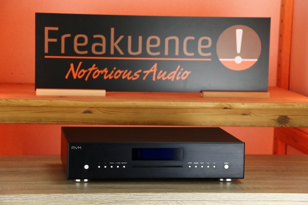 AVM MP 3.2 / MP 3 2 TRADE.INRUIL. Dac-streamer met loopwerk., Audio, Tv en Foto, Ophalen of Verzenden, Zo goed als nieuw