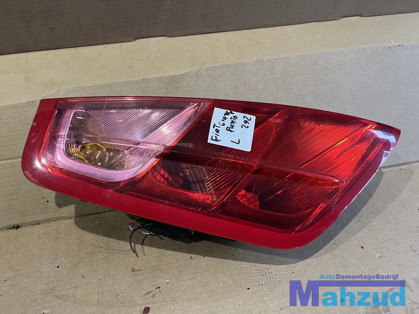 FIAT GRANDE PUNTO 199 links achterlicht left backlght, Auto-onderdelen, Gebruikt, Stellantis Europe S.p.A., Info@stellantis.com