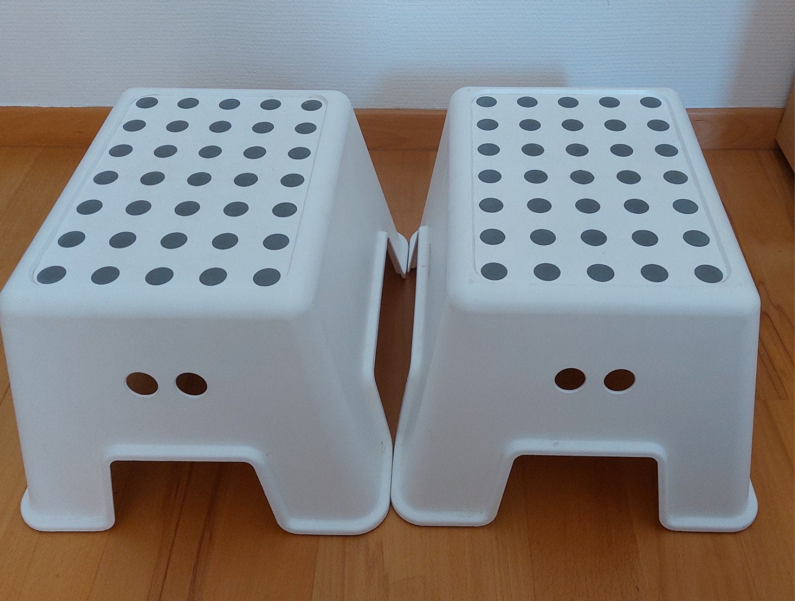 Ikea 2 marches pieds Bolmen, Enlèvement, Utilisé, Plastique