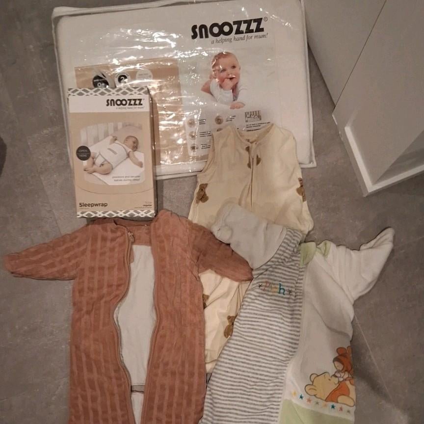 Snoozzz helend kussen met slaapzakken en snoozzz slaapwikkel, Ophalen, Jongetje of Meisje, Snoozzz, Overige typen