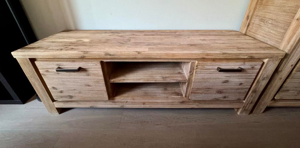 Mooi tv meubel in massief acacia hout, Ophalen, Gebruikt
