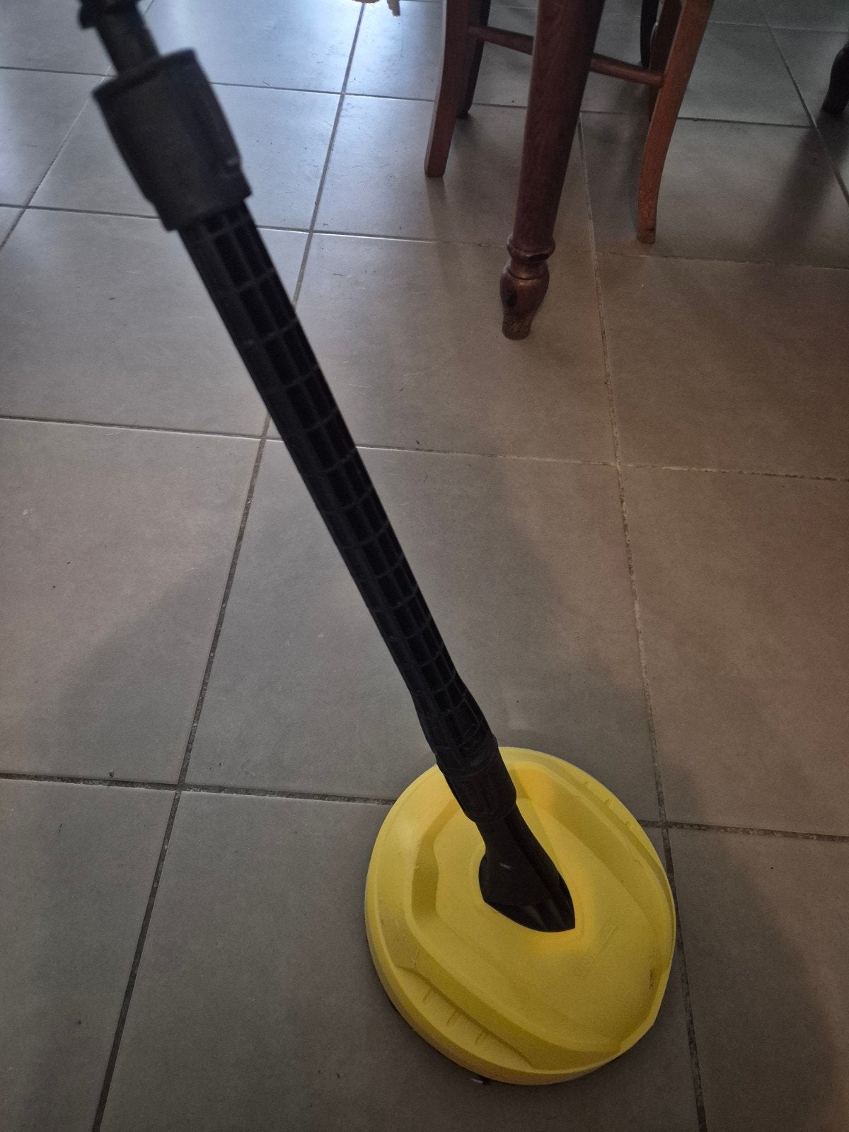 Brosse rotative Kaercher, Enlèvement ou Envoi, Comme neuf, Machine de nettoyage à brosse