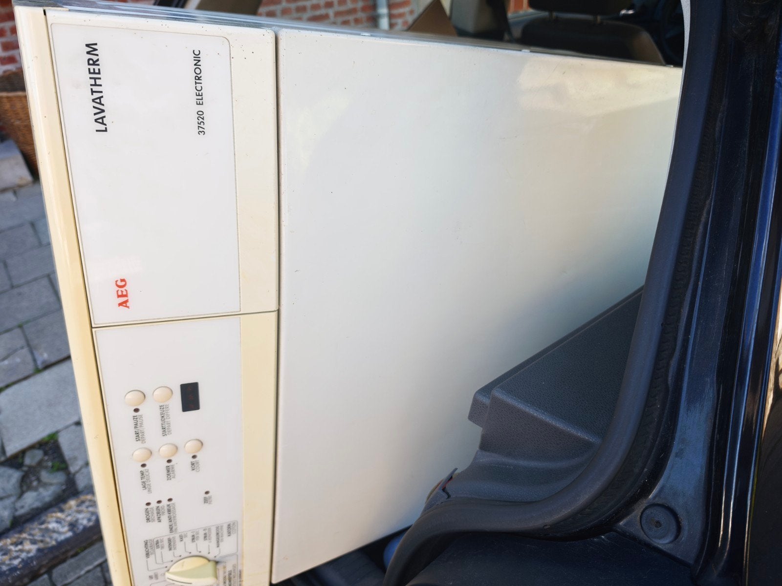 sèche linge de marque AEG modèle électronique, Enlèvement