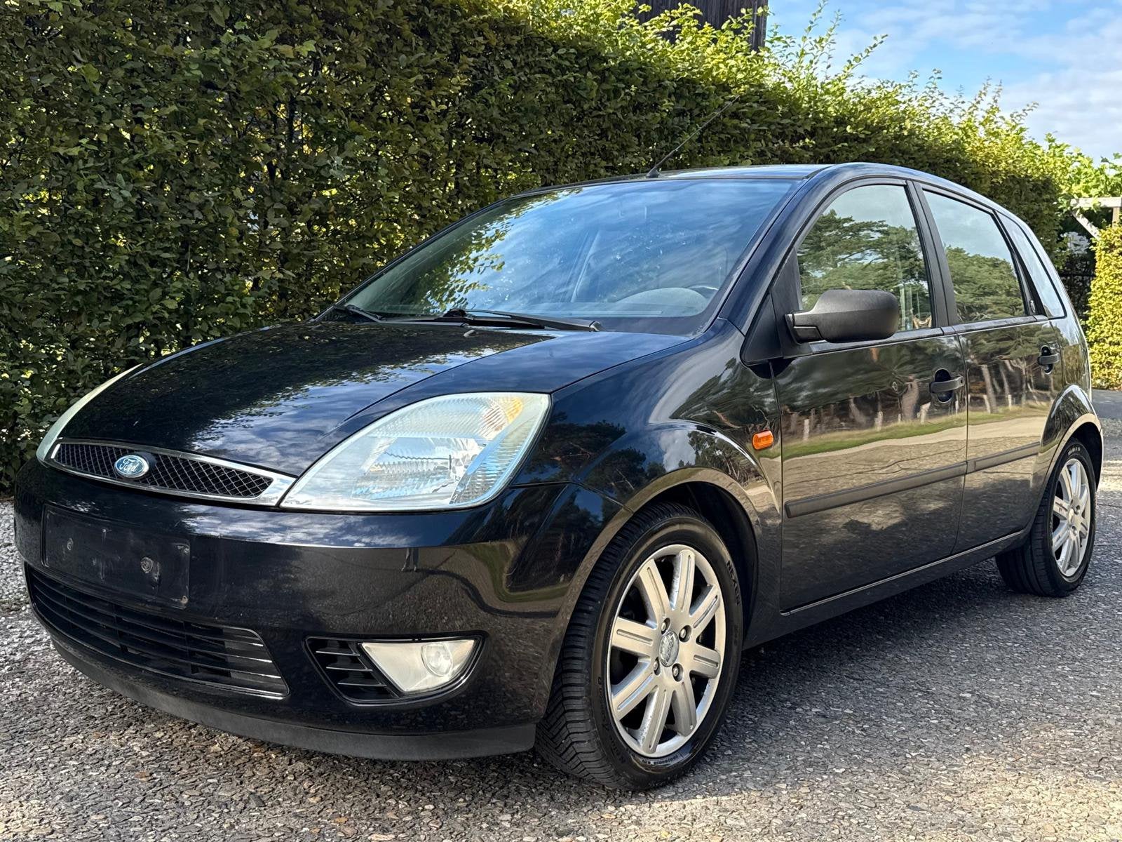 Ford fiesta 2004 handschakel, Autos, Particulier, Diesel, Achat