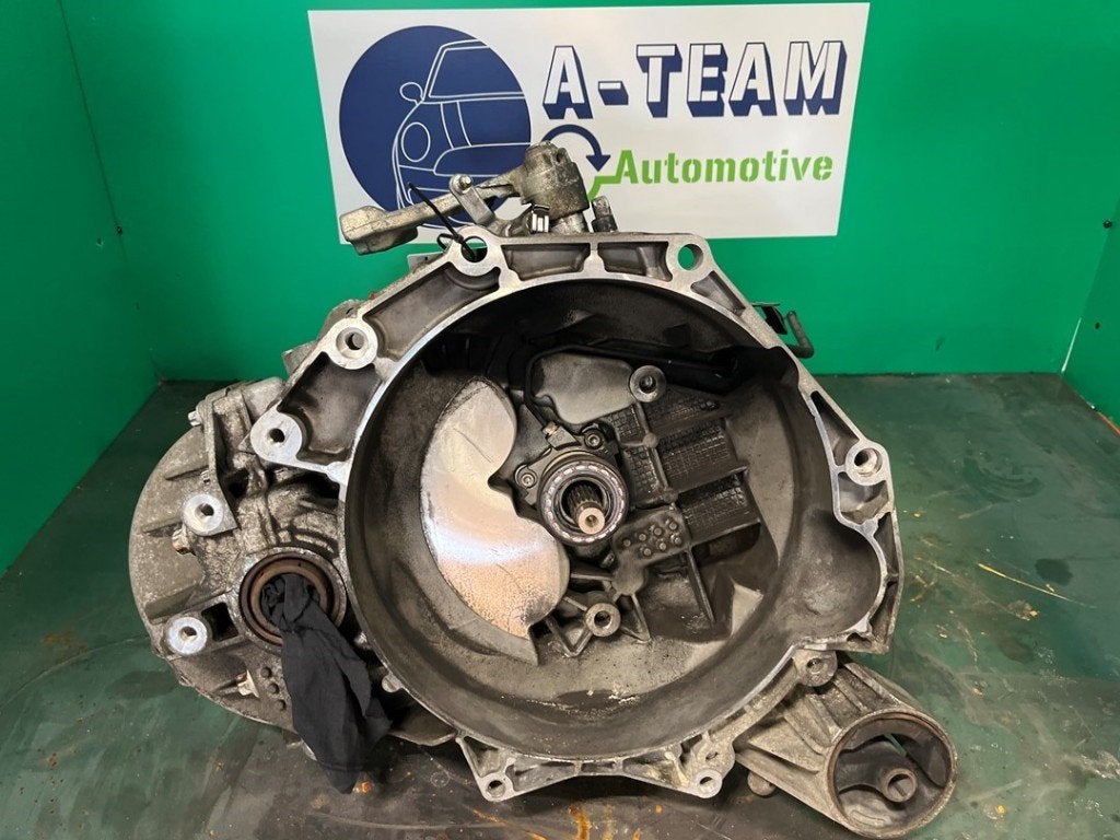 BOITE DE VITESSES MANUELLE Opel Zafira (M75), Opel, Opel Automobile GmbH, Utilisé, Kontakt-opel@opel.com