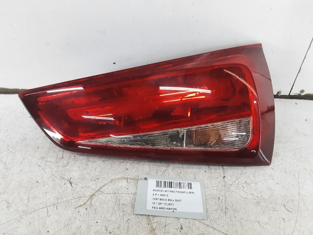 PANNEAU ARRIÈRE DROIT AVEC LAMPE A1 (8X1 / 8XK) (17583702), Mevr. I. Hauben, Audi, Utilisé, Rue de l'Espoir 34 34
4030  GRIVEGNÉE, BE