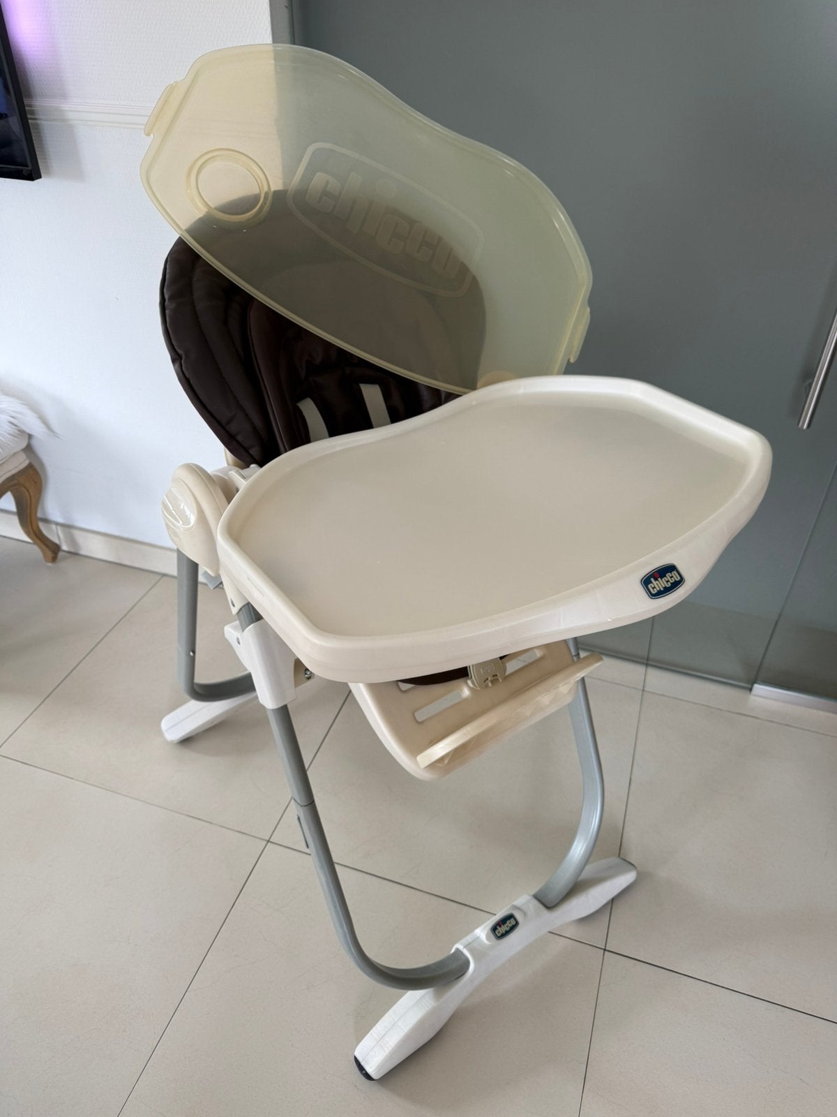 Chaise Haute Chicco réglable Bébé, Enfants & Bébés, Enlèvement, Comme neuf