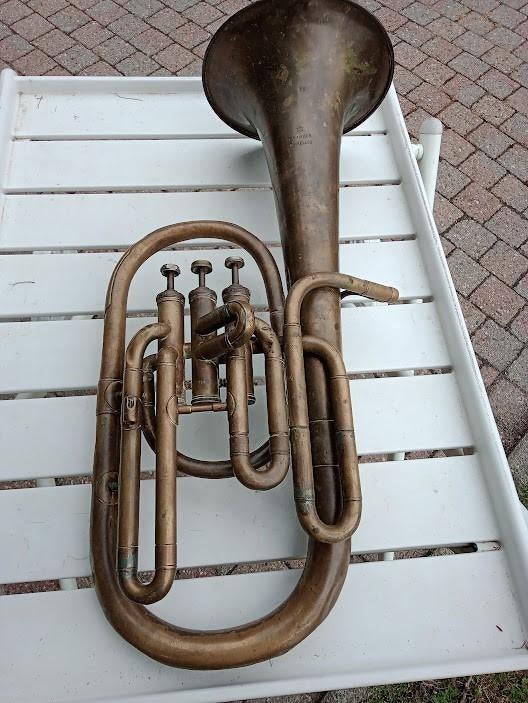 oud blaas instrument  EUPHONIUM  - BARITON, Ophalen
