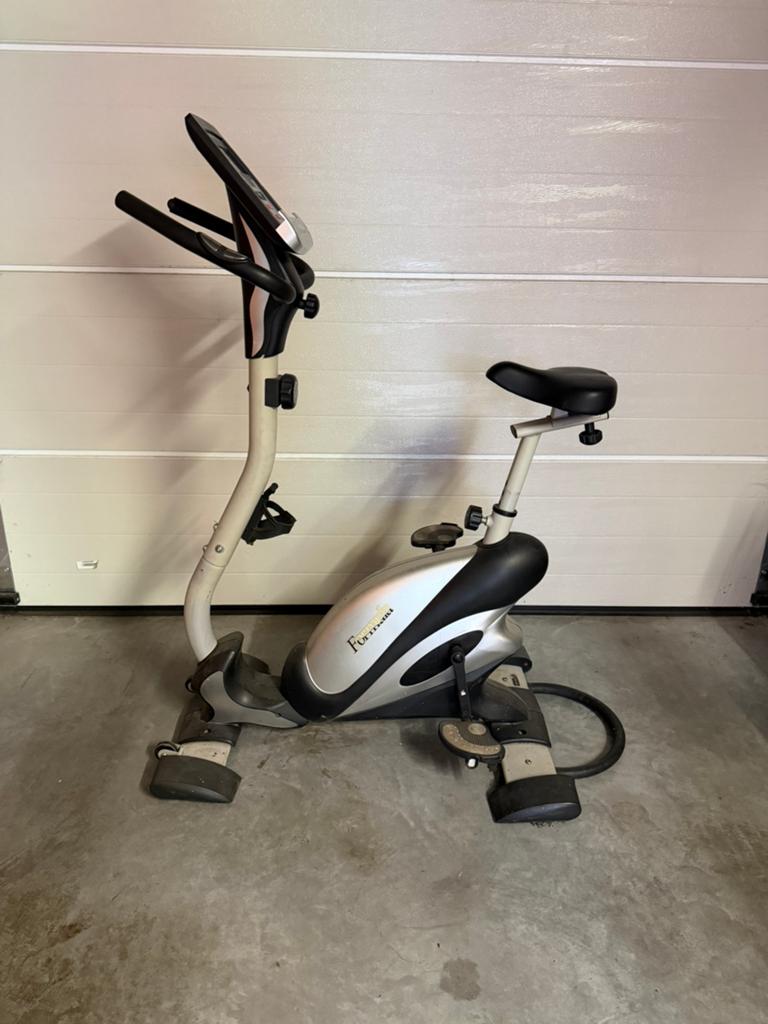 Hometrainer, Ophalen, Zo goed als nieuw, Hometrainer