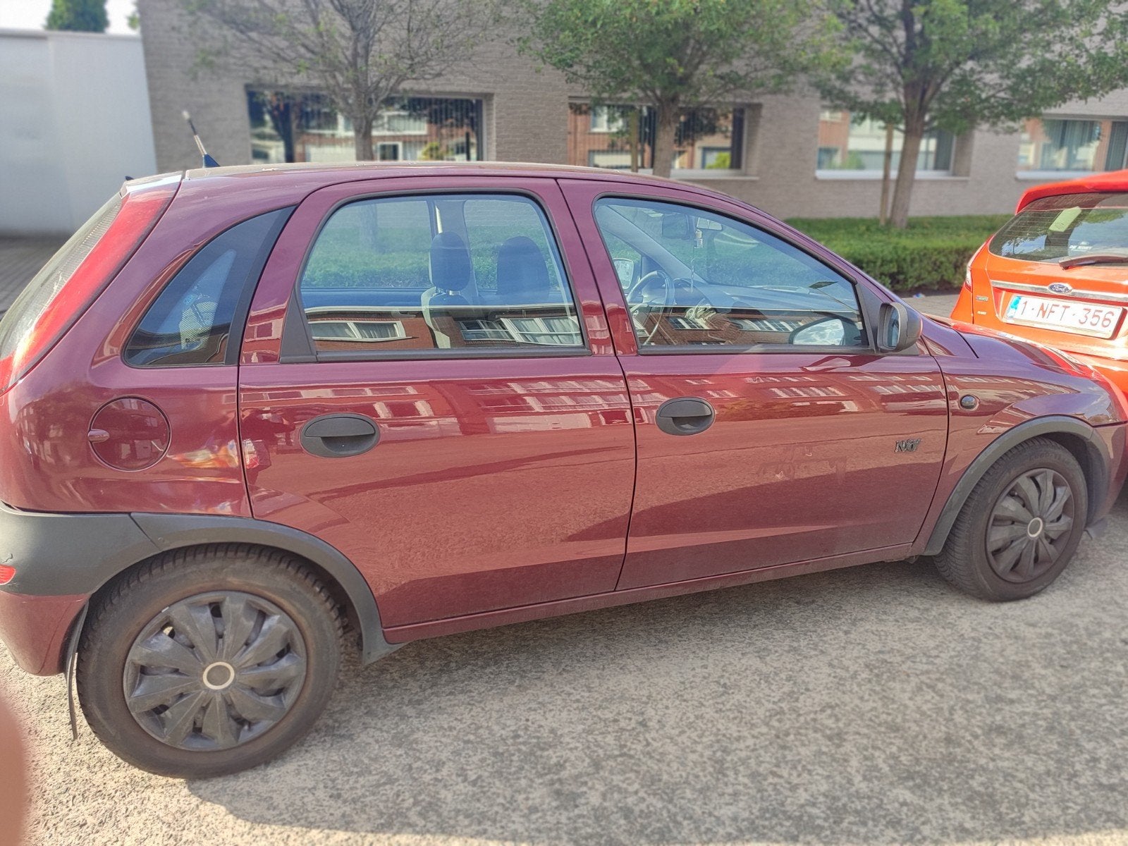 Opel Corsa 2002. automatique/automatique, Autos, Achat, Carnet d'entretien, Noir, 5 portes