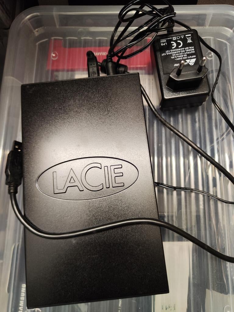Disque dur externe LaCie, Ophalen