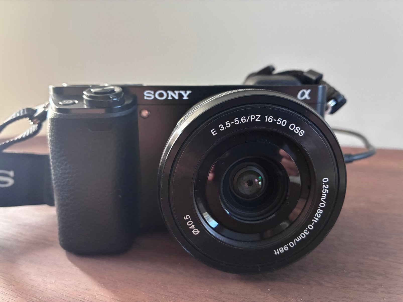 Sony A6000 + 16-50mm lens, TV, Hi-fi & Vidéo, Wi-Fi, Moins de 4 fois, Câble USB, Enlèvement