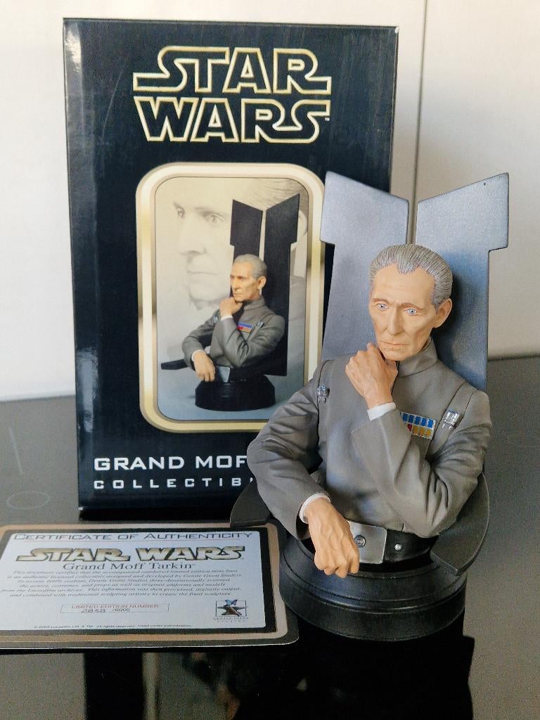 Star Wars Grand Moff Tarkin Gentle Giant  buste collectible, Collections, Enlèvement ou Envoi, Comme neuf, Statue ou Buste