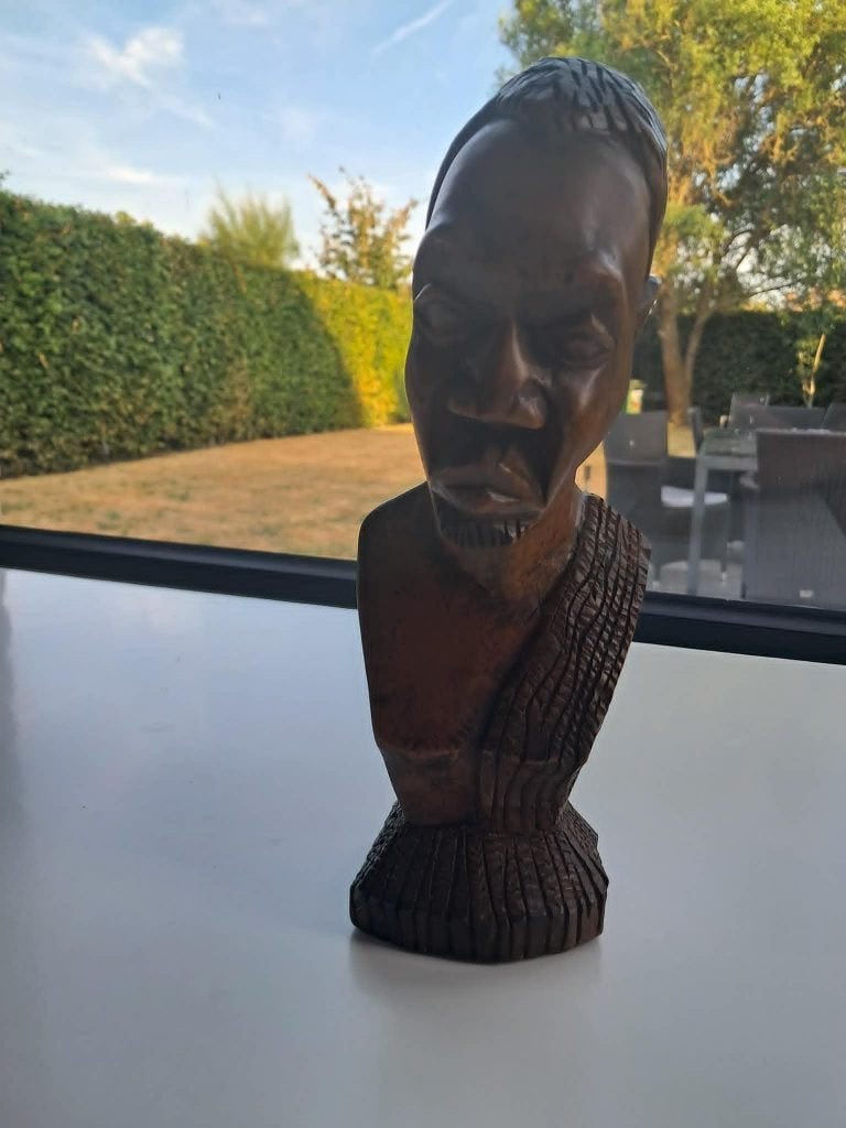 Vintage Afrikaanse hardhouten buste, Antiek en Kunst, Buste, Ophalen of Verzenden, 20 - 50 cm, Hout