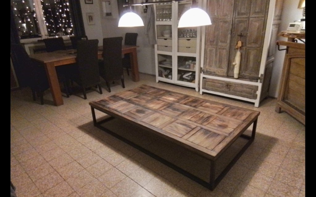 Grande table bois massif salon, Maison & Meubles, Ancien, 150 à 200 cm, Enlèvement, Utilisé