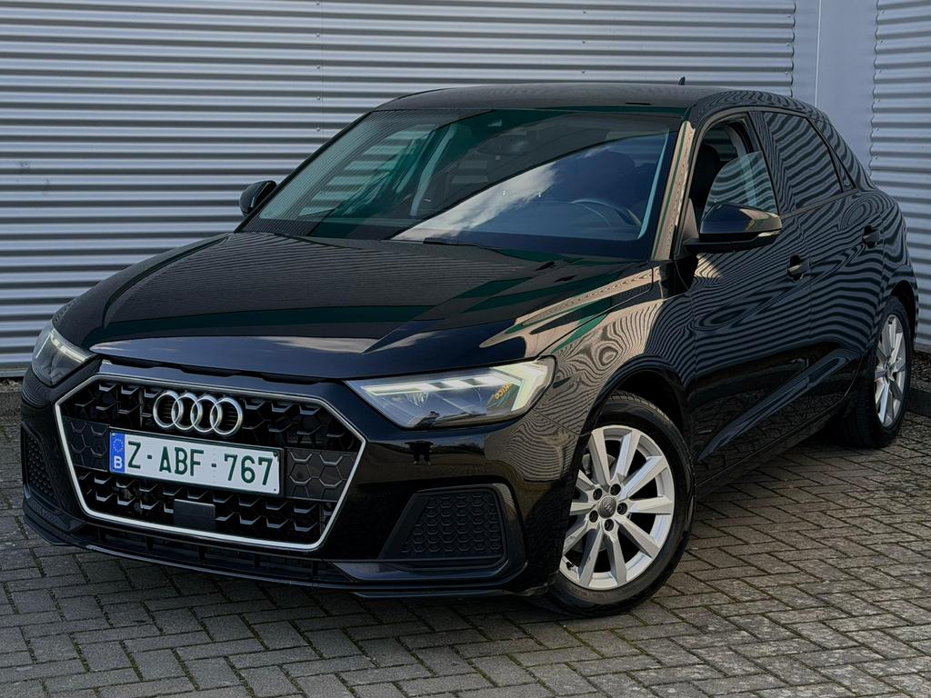 GARANTIE 12 mois Audi A1 30TFSI  Essence Euro 6D de 2019, Auto's, Stof, A1, Zwart, Bedrijf