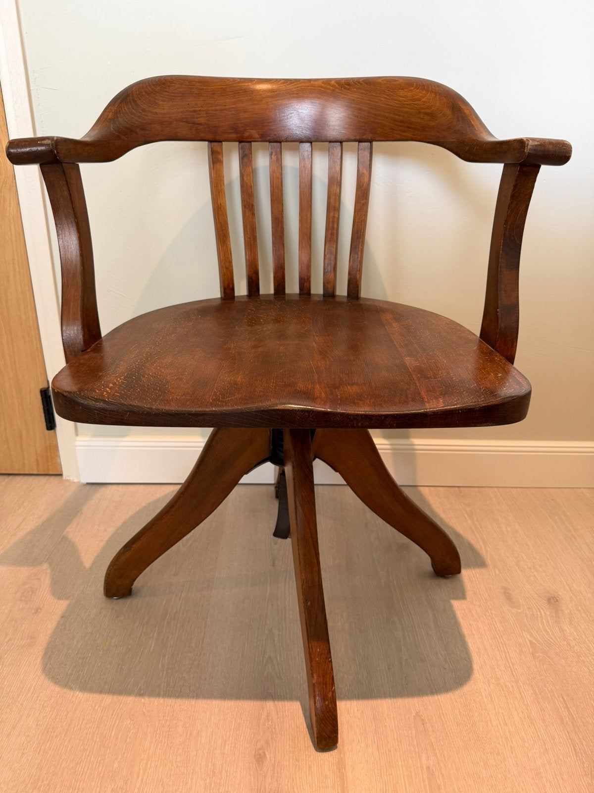 Amerikaanse Milwaukee Chair Co. / bankers / lawyers / chair, Enlèvement