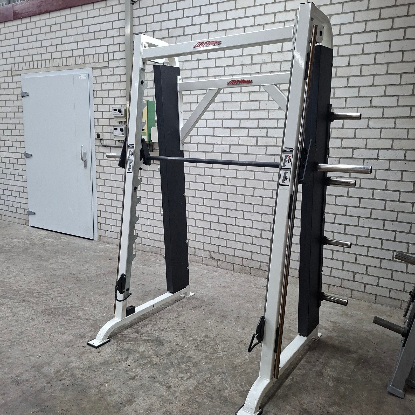 Life Fitness Pro Smith Machine Met Contra Gewichten, Sport en Fitness, Ophalen