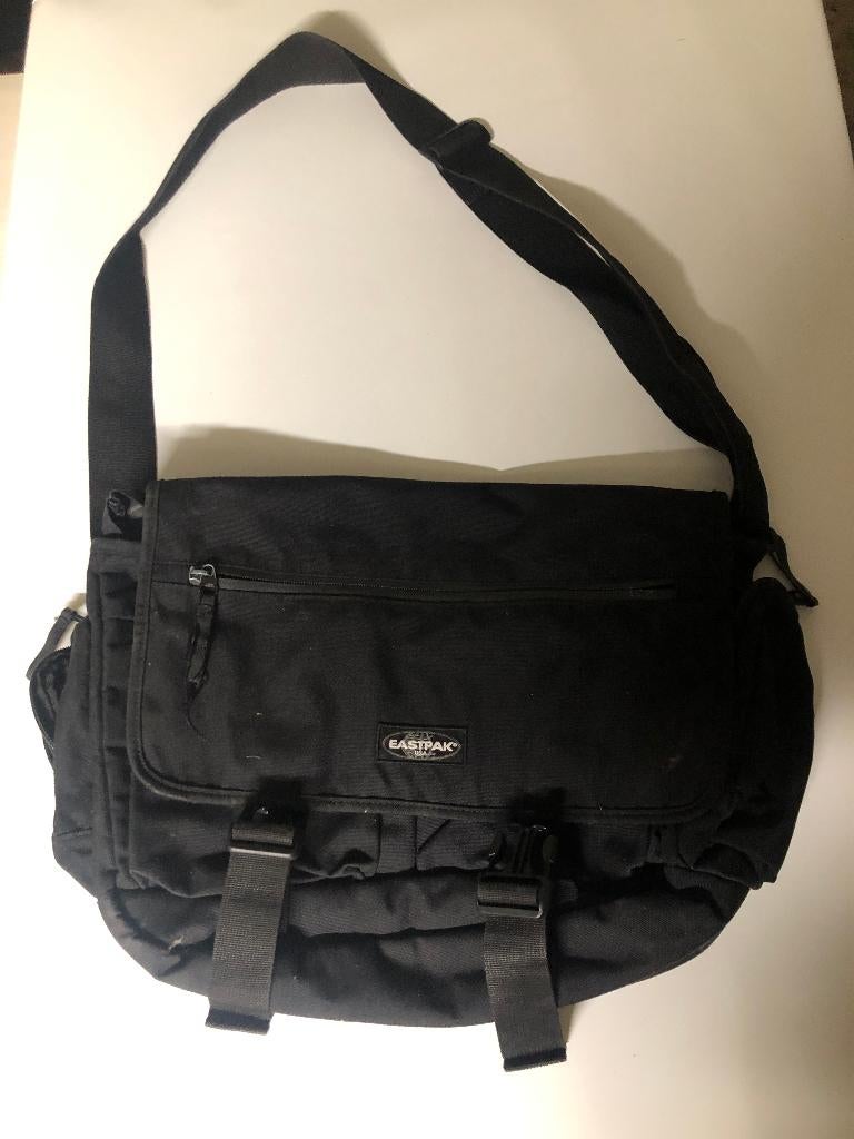 Sac Eastpak, Bijoux, Sacs & Beauté, Sacs | Sacs à dos, Moins de 30 cm, 25 à 40 cm, Enlèvement, Utilisé