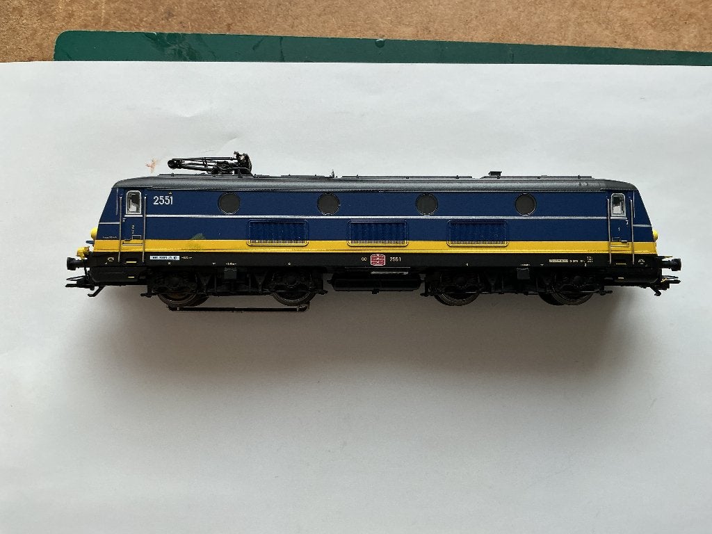 Marklin 37238 SNCB 2551, Neuf, Enlèvement ou Envoi, Courant alternatif, Locomotive