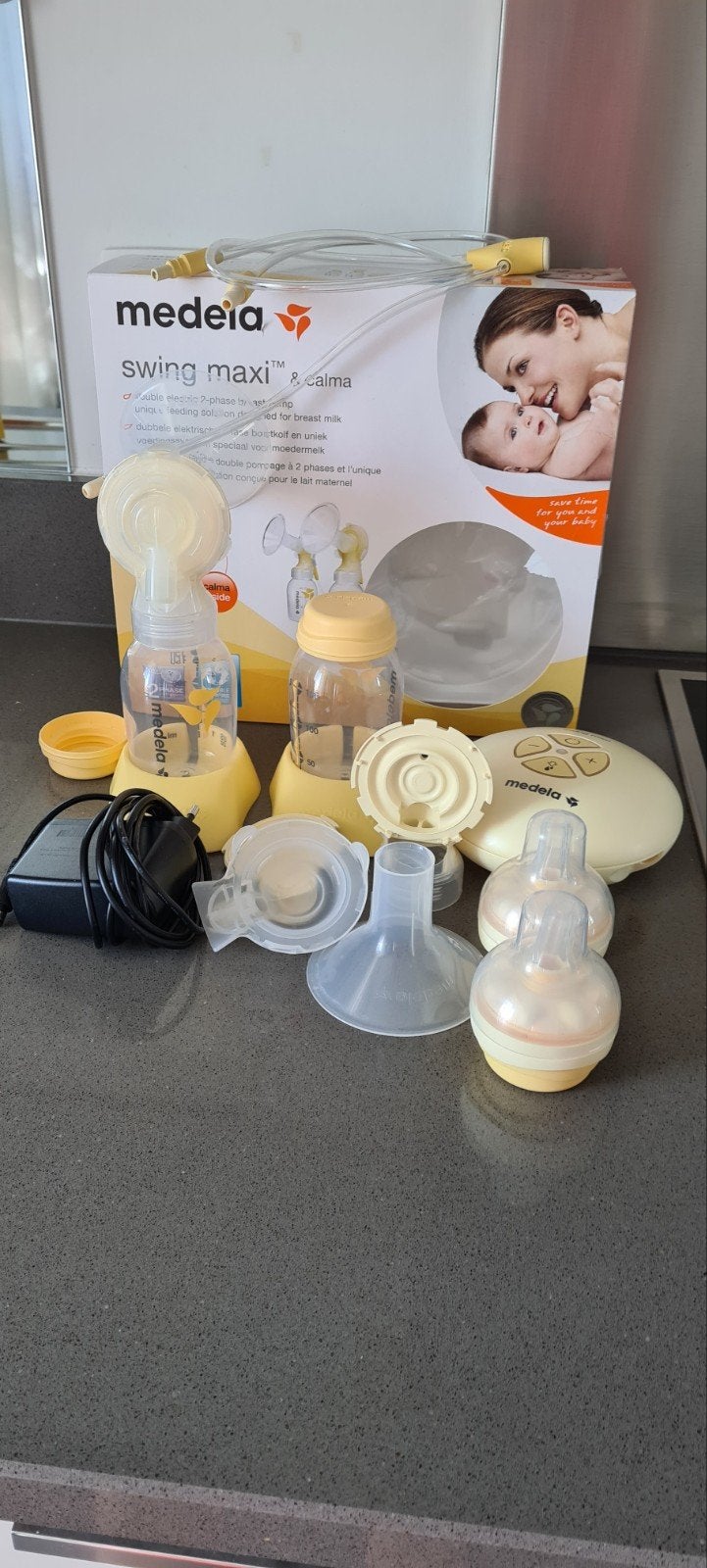 Double tire-lait Medela Swing et accessoires, Enfants & Bébés, Enlèvement ou Envoi, Tire-lait