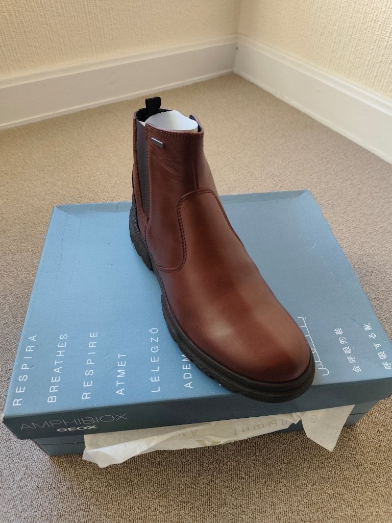 Geox nieuwe laarzen 42 origineel, Ophalen, Bruin, Boots, Nieuw