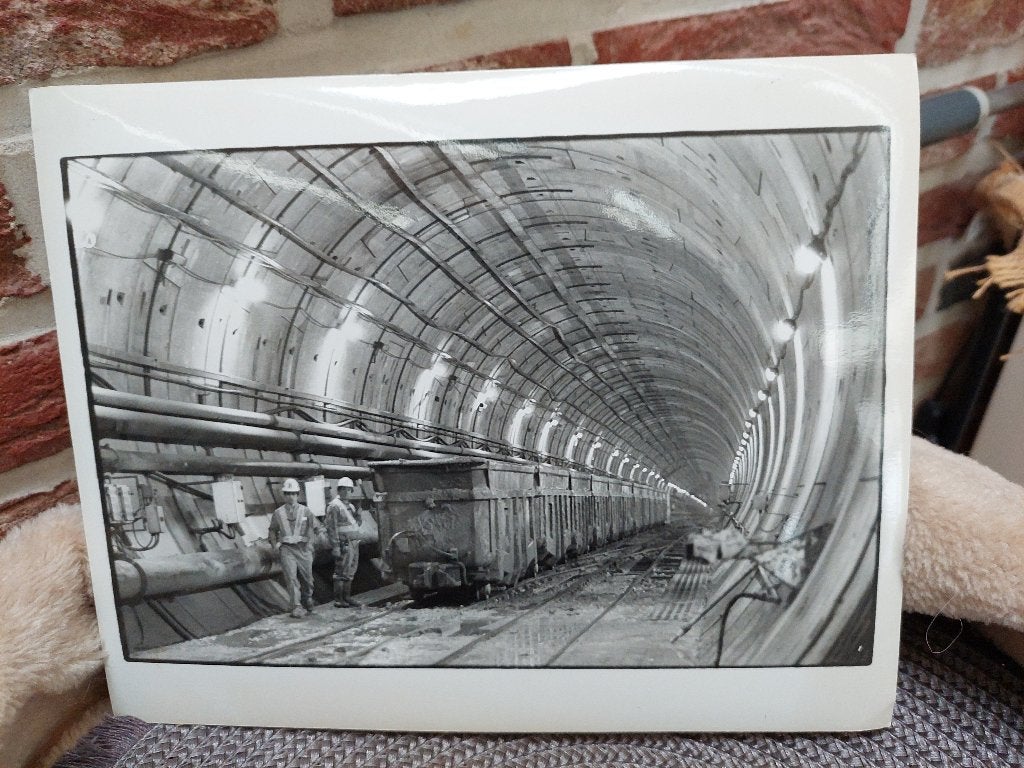 Photo de presse sur les forages d'Eurotunnel Calais, Collections, Enlèvement ou Envoi, 1980 à nos jours, Neuf, Photo